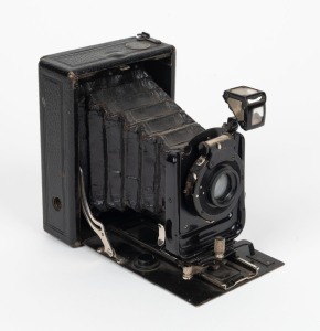ERNEMANN DRESDEN: 6 x 8.5cm plate Heag-type folding camera, c. 1900s, with Doppel-Anastigmat&nbsp;VI LAR 105mm f6.8 lens [#41017].
