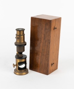 Drum-style brass microscope, 17.5cm at highest setting, in wooden box.