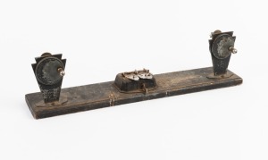PATH&Eacute;: Path&eacute;scope&nbsp;8mm film reel rewinder/film splicer, c. 1940s, length 51cm.