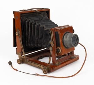 4&frac34; x 6&frac12;" plate field camera with Kodak Australasia lens, Thornton-Pickard roller-blind shutter, and&nbsp;Watson Bowden "The Antinuous"&nbsp;shutter release cable.