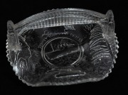 SYDNEY HARBOUR BRIDGE souvenir glass dish with bridge handle, circa 1932, 14cm wide - 2