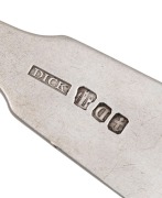 ALEXANDER DICK rare Colonial Australian silver tablespoon with scallop shell decoration and engraved monogram, circa 1830s, stamped "DICK" with anchor, castle and date letter "D", ​​​​​​​22cm long, 75 grams. - 2