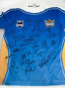 GOLD COAST TITANS: Gold Coast Titans shirt with 25 signatures. With CoA.