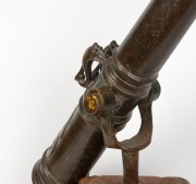 An antique Spanish bronze three quarter deck cannon, mid 18th century, with later timber mount, 81cmm long - 4