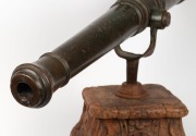 An antique Spanish bronze three quarter deck cannon, mid 18th century, with later timber mount, 81cmm long - 6