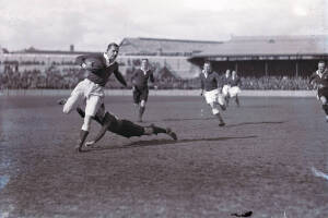 1930 WALLABIES v LIONS: Glass plate negatives (15) in small box with title "Aust v England, Rugby Union, Aug 30". Together with photographs (15) printed from the plates. Wonderful range of action images.