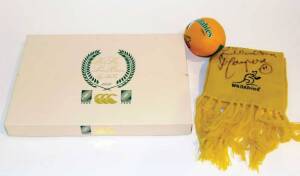 RUGBY UNION GROUP: 1995 Rugby World Cup All Nations jersey (limited edition with CoA in box); Wallabies jersey signed Greg Martin & Phil Kearns; Wallabies scarf signed David Campese & Tony Daly; mini football signed by John Eales; books "Wallaby Gold" wit