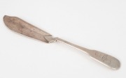 WALTER HARLEY (attributed) early Australian silver butter knife with engraved crest and "S", circa 1825, bearing three pictorial marks used by Harley but missing his "W.H." mark. This could also possibly be the work of JOHN AUSTIN. 18cm long, 56 grams.