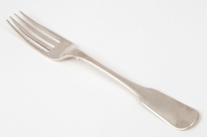 FELIX LYNN rare Colonial Australian fiddle pattern silver table fork, Sydney origin, circa 1825, stamped "F.L." with lion passant, monarch's head and "S.S.", 20cm long, 60 grams.