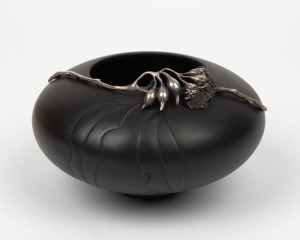 GEORGIA ELMS pottery bowl with gum leaf decoration and applied silver, in original fitted box, incised "Georgia Elm, 1989", 8cm high, 14cm wide