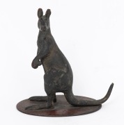 STEWART DAWSON silver plated bronze kangaroo statue, 19th/20th century, stamped "STEWART DAWSON, E.P.N.S.", 9.5cm high.