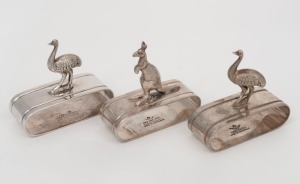Three assorted antique Australian silver plated napkin rings with kangaroo and emu finial, by STOKES & SONS and STEWART DAWSON & Co., 19th/20th century, the largest 7cm high.