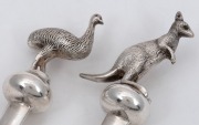 STOKES & SONS of Melbourne pair of antique silver plated salad spoons with kangaroo and emu finials, 19th/20th century, ​​​​​​​30cm long - 2