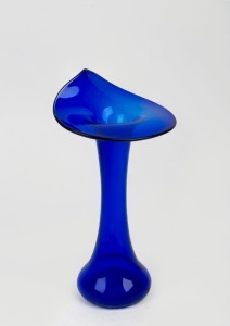RICHARD MORRELL Australian blue glass Jack in the pulpit style vase, engraved "Morrell", ​​​​​​​27cm high