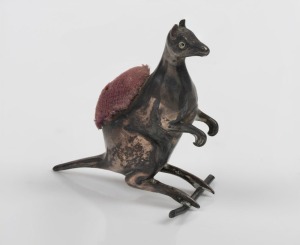 Antique sterling silver kangaroo pin cushion, made in Birmingham, circa 1907, ​​​​​​​5cm high