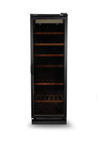 VINTEC&nbsp;refrigerated wine cabinet, 185cm high, 60cm wide, 60cm deep