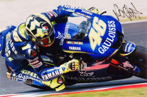 VALENTINO ROSSI, large signed photograph, limited edition 49/100, size 81x51cm.