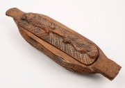 A Maori treasure box, carved wood and paua shell, 19th/20th century, 43cm wide - 2