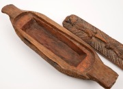 A Maori treasure box, carved wood and paua shell, 19th/20th century, 43cm wide - 3