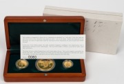 2001 YEAR OF THE SNAKE: AUSTRALIAN LUNAR GOLD BULLION COIN PROOF SERIES of three coins, comprising of the $100 (1oz), the $25 and the $15, all depicting a snake; in the original silk-lined timber case of issue and accompanied by a Certificate of Authentic - 2