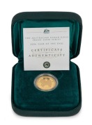 2006 YEAR OF THE DOG: AUSTRALIAN LUNAR GOLD BULLION COIN PROOF $25 (1/4oz) in the original silk-lined case of issue and accompanied by a Certificate of Authenticity indicating that this is coin No.0167.
