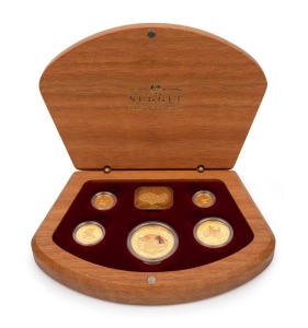 THE AUSTRALIAN NUGGET 2001 PROOF SET OF FIVE COINS featuring the $100 (1oz) "Gold Rush, Prospector panning", plus $50, $25, $15 and $5 Kangaroos, all attractively presented in the original timber case of issue accompanied by a plaque which identifies this as Set. No.135 of only 650.