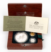 THE 1998 AUSTRALIAN FAMILY OF PRECIOUS METALS SET OF MINI PROOF COINS: comprising of a $1 (1oz) Australian Kookaburra silver Proof, a $5 (1/20oz) pure gold Australian Nugget Proof, and a $5 (1/20oz) platinum Koala Proof, all beautifully presented in a fel