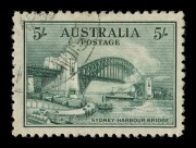 1913 - 1966 collection on Seven Seas Simplified pages incl. Roos to 5/-, 10/- Telegraph, 10/- & &pound;1 Specimens, KGV Heads to 1/4 incl. OS Opts, 6d Engraved Kooka, 3d Kooka M/Sheet, OS Kingsford Smith, 1932 Bridges to 5/-, Robes, Navigators set of 8, etc. Ma