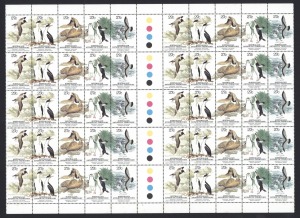 AUSTRALIA: Mainly late 1970s accumulation in two albums; blocks, gutter strips, part sheets, etc. with values to $5. (100s) MUH. FV: $380+