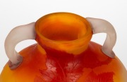 GALL&Eacute; French cameo glass two handled vase with berry decoration, signed "Gall&eacute;" with star mark, 20.5cm high - 3