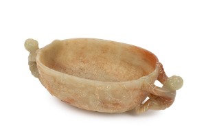 Qianlong Period (1736-1795) antique Chinese carved jade lidded bowl with figural handles and engraved Daoist landscape scene featuring the Chinese immortal Li-Tien-Kuan, engraved square seal mark to base, 5.6cm high, 20.8cm wide