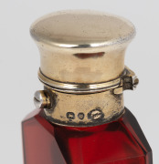 SAMPSON MORDAN&nbsp;fine quality antique English ruby glass and sterling silver scent bottle with rare vinaigrette base and remains of gilt wash finish, hallmarked for London, circa 1863, 10cm high - 2