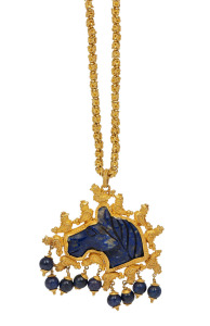 An antique Indian 21ct gold and lapis lazuli necklace, 19th/20th century, 141 grams total, (approximately 110 grams gold weight)