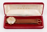 OMEGA "Seamaster De Ville" automatic gents wristwatch in 18ct solid gold case with date window and baton numerals, housed in an Omega box, ​​​​​​​3.6cm wide including crown - 3