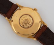 OMEGA "Constellation" gents automatic chronograph wristwatch in 18ct solid gold case with baton numerals and date window, housed in Omega box with documentation, 3.5cm wide including crown - 2