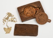 PILGRIMS TOKEN,&nbsp;beautifully carved in timber with scene depicting&nbsp;the Incredulity (the Doubting) of Thomas, housed in a fitted timber case and further housed in an attractive antique pierced olive wood box. With a somewhat dubious handwritten manuscript&nbsp;n - 2
