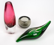 ORREFORS red sommerso glass vase with work master's signature to base; together with a&nbsp;HOLMEGAARD&nbsp;Danish green glass slipper vase and a&nbsp;HOLMEGAARD&nbsp;smokey glass bowl, (3 items), the largest 22cm high