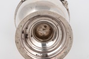 An English sterling silver sugar castor, made in Birmingham, 20th century, 21cm high, 422 grams - 3