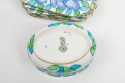 ROYAL DOULTON 21 piece blue floral porcelain tea set, circa 1920, green factory mark to base "ROYAL DOULTON, ENGLAND", ​​​​​​​the cake plate 24cm wide. - 2