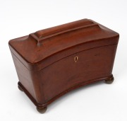 An antique mahogany tea caddy with unusual convex curved front, interior fitted with compartments finished in maple, 19th century, ​​​​​​​21cm high, 29cm wide, 16cm deep. - 2