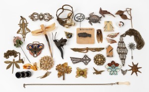 Assorted vintage costume jewellery including French insect examples, (qty)