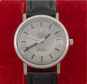 OMEGA "De Ville" gents automatic wristwatch with grey two tone dial, stainless steel case, baton numerals and date window, housed in an omega box, 4cm wide including crown
