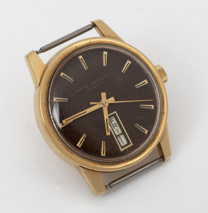 GIRARD-PERREGAUX "Gyromatic" gents automatic wristwatch in 18ct solid gold case with baton numerals and day/date window at '6', no band or clasp, 3.7cm wide including crown, 38.2 grams total including movement