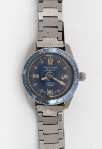NEUCHÂTEL diver's wristwatch with automatic movement, baton numerals and date window on blue dial and bezel, 4cm wide including crown