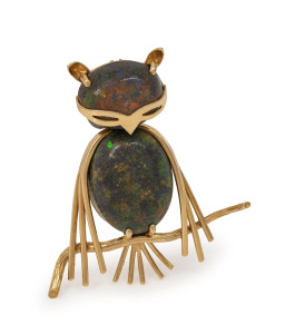 A vintage 18ct gold and black opal bird brooch, 20th century, stamped "18ct", 4cm high.