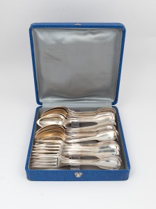 French silver tablespoons and forks, housed in a blue fitted box, (19 items), the spoons 20cm long, 1575 grams total.