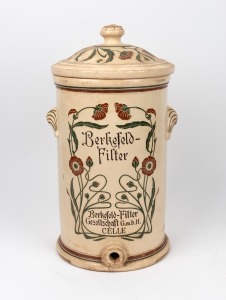 BERKEFELD-FILTER antique Continental&nbsp;pottery water filter with lid, decorated in the Art Nouveau manner, late 19th century, 49cm high overall
