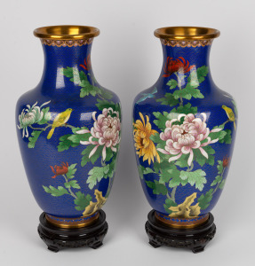 A pair of vintage Chinese blue cloisonne&nbsp;mantle vases on carved timber bases, 20th century, 45cm high each overall