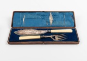 An antique English fish cutlery set for twelve in original canteen, with silver plated blade and ivory handles; together with a boxed set of fish servers with bone handles, 19th/20th century, (2 items) - 3