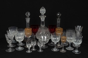 Assorted antique and vintage decanters and glasses, 19th/20th, (25 items), 29cm high.